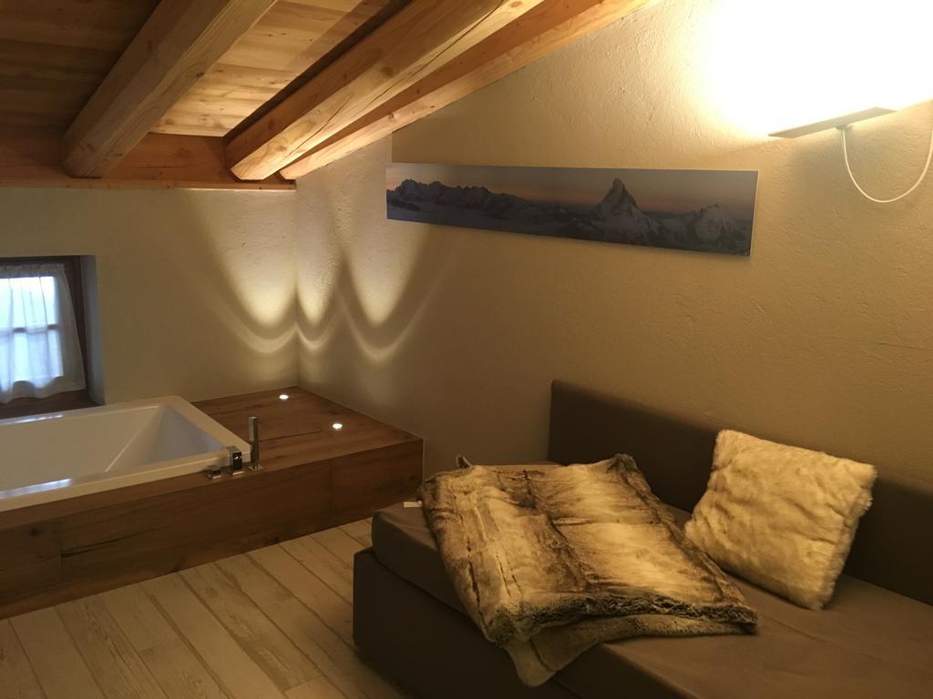 4478 Mountain Lodge Valtournenche Szoba fotó
